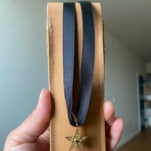 LFeN Katrina black pendant necklace